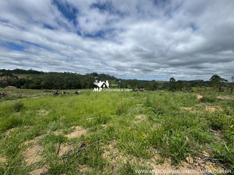 TERRRENO EM SALESÓPOLIS CO ACESSO A REPRESA