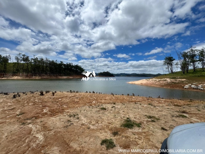 TERRRENO EM SALESÓPOLIS CO ACESSO A REPRESA