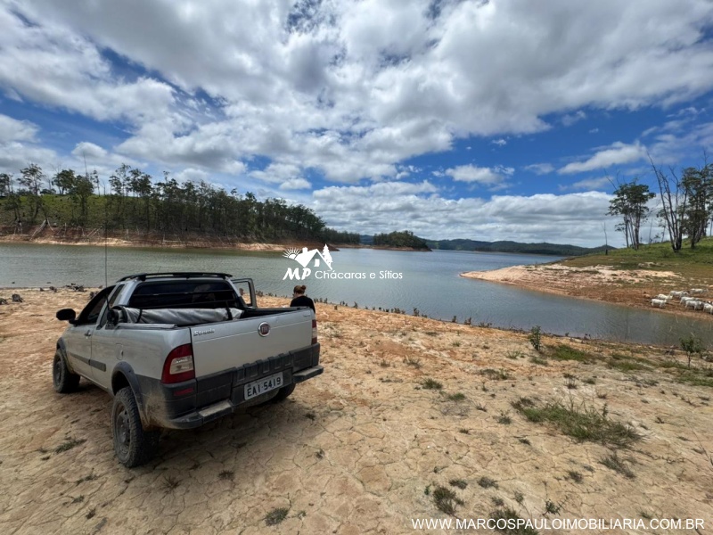 TERRRENO EM SALESÓPOLIS CO ACESSO A REPRESA