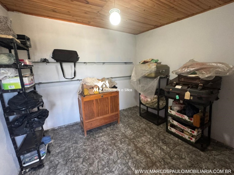 CASA EM BIRITIBA MIRIM, PRÓXIMO AO CENTRO