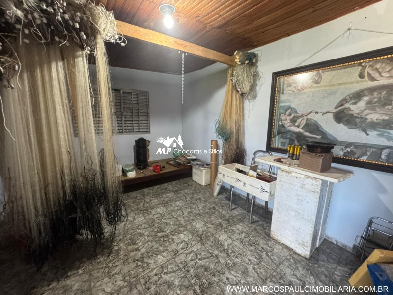 CASA EM BIRITIBA MIRIM, PRÓXIMO AO CENTRO