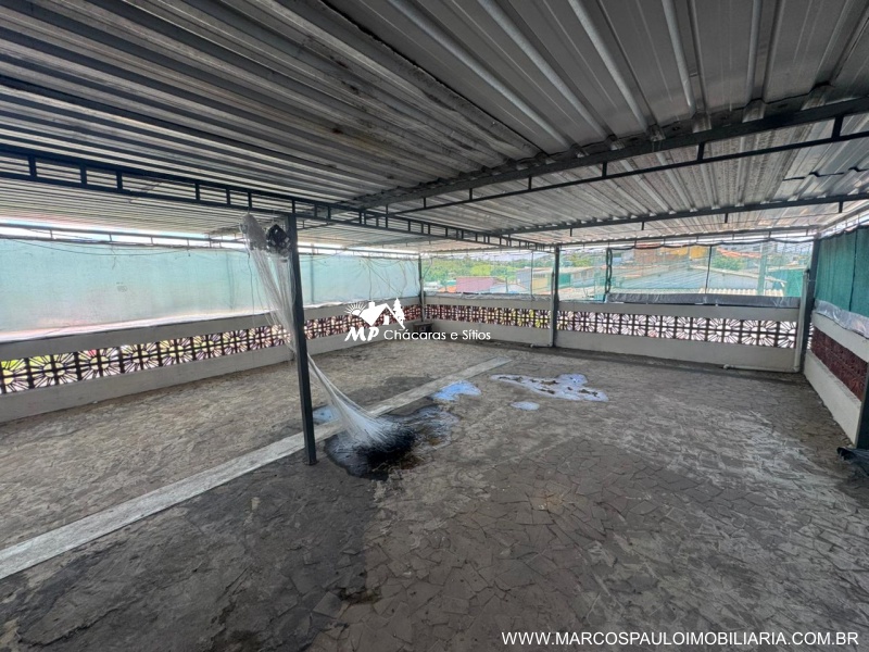 CASA EM BIRITIBA MIRIM, PRÓXIMO AO CENTRO