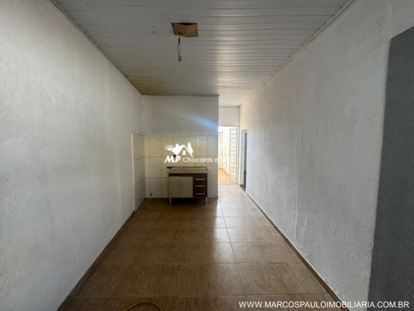 CASA EM BIRITIBA MIRIM NO CENTRO DA CIDADE