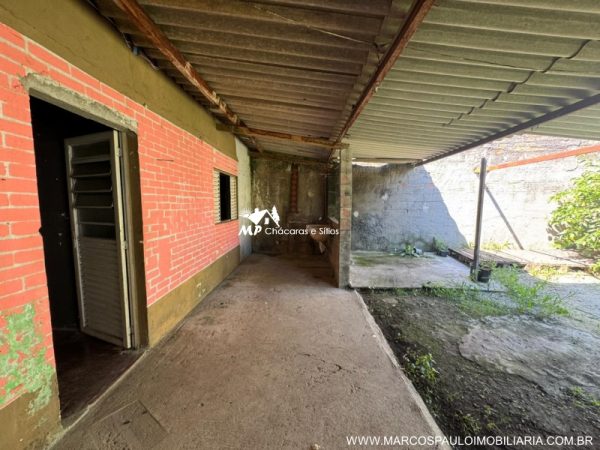 CASA NO CENTRO DE BIRITIBA MIRIM