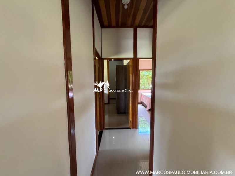 BELISSÍMA CHÁCARA EM MOGI DAS CRUZES