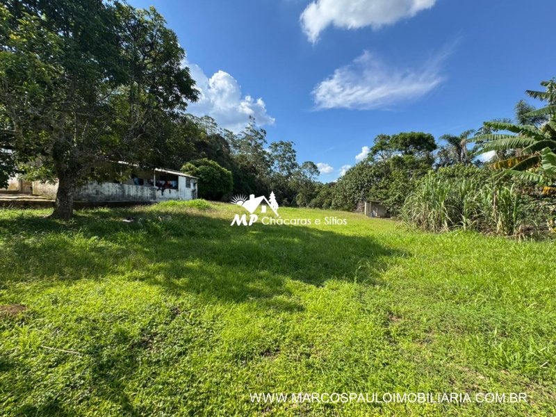 CHÁCARA NA REGIÃO DE MOGI DAS CRUZES