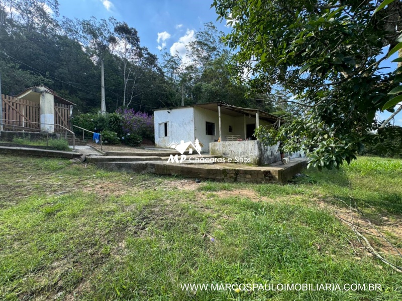 CHÁCARA NA REGIÃO DE MOGI DAS CRUZES