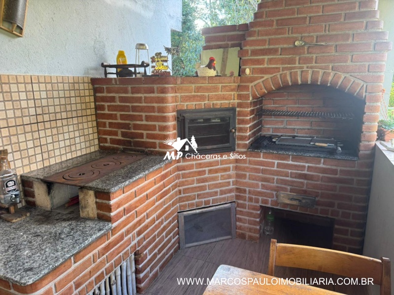 CHÁCARA MARAVILHOSA EM BIRITIBA MIRIM