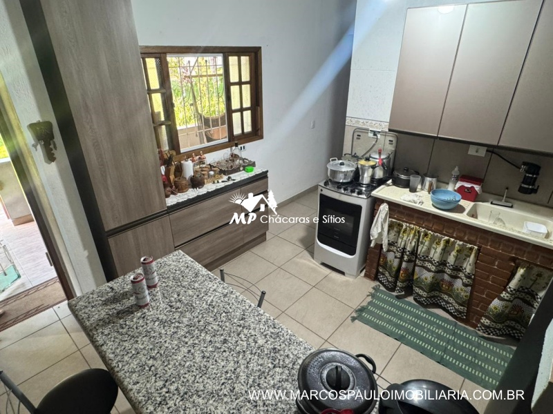 CHÁCARA MARAVILHOSA EM BIRITIBA MIRIM