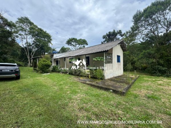 CHÁCARA NA REGIÃO DE MOGI DAS CRUZES