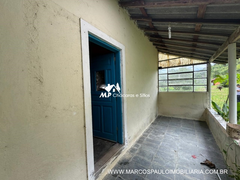 CHÁCARA NA REGIÃO DE MOGI DAS CRUZES