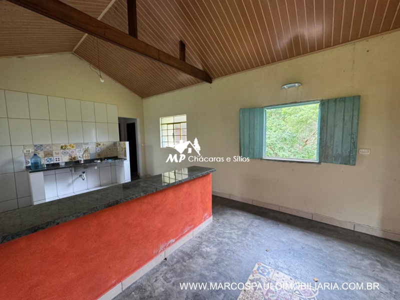 CHÁCARA NA REGIÃO DE MOGI DAS CRUZES