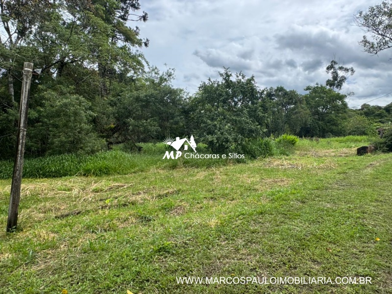 CHÁCARA NA REGIÃO DE MOGI DAS CRUZES