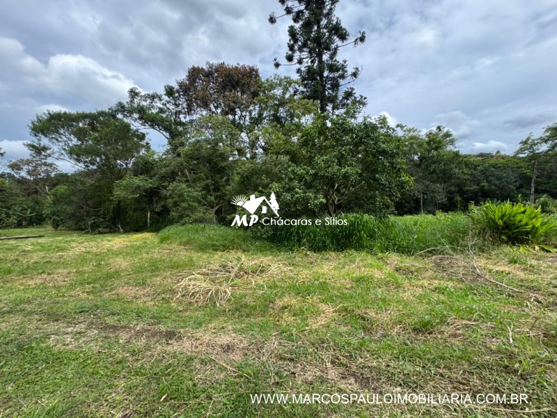 CHÁCARA NA REGIÃO DE MOGI DAS CRUZES