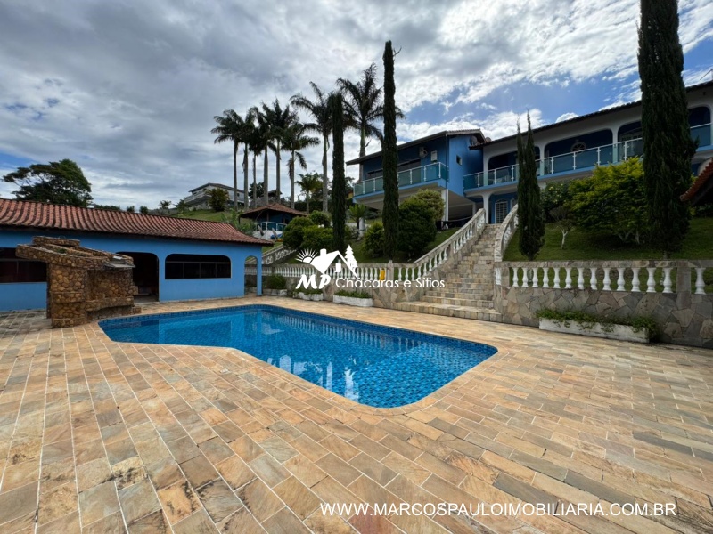 CHÁCARA DE ALTO PADRÃO EM BIRITIBA MIRIM