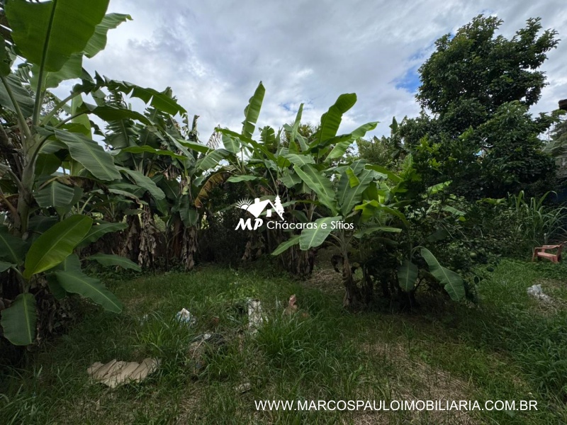 CHÁCARA DE ALTO PADRÃO EM BIRITIBA MIRIM