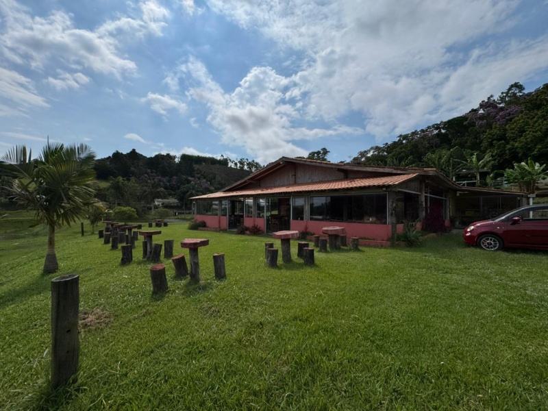 PESQUEIRO EM BIRITIBA MIRIM