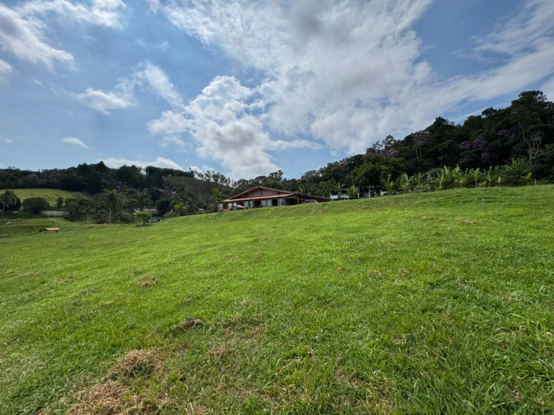 PESQUEIRO EM BIRITIBA MIRIM