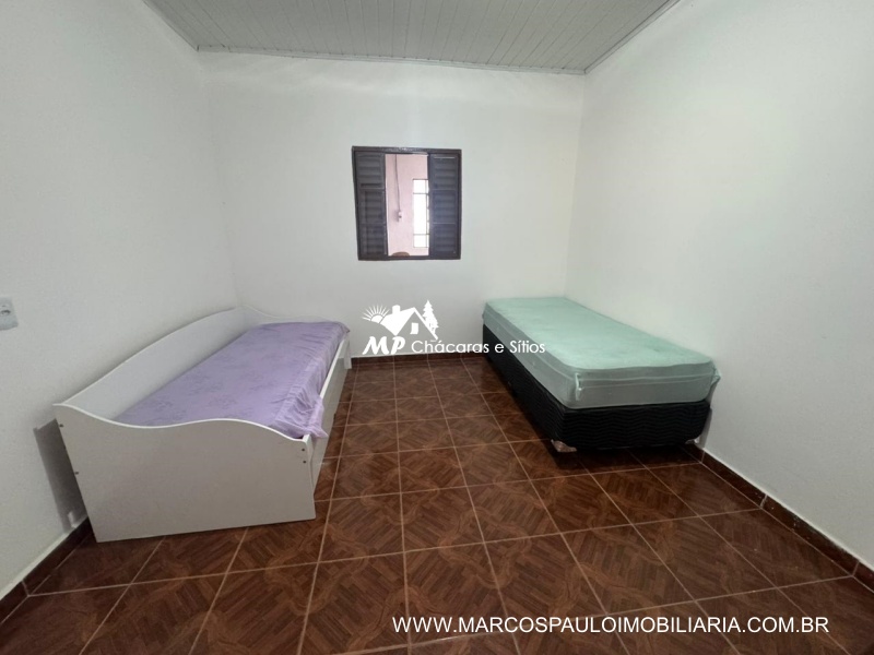 CHÁCARA EM BIRITIBA MIRIM DE FÁCIL ACESSO