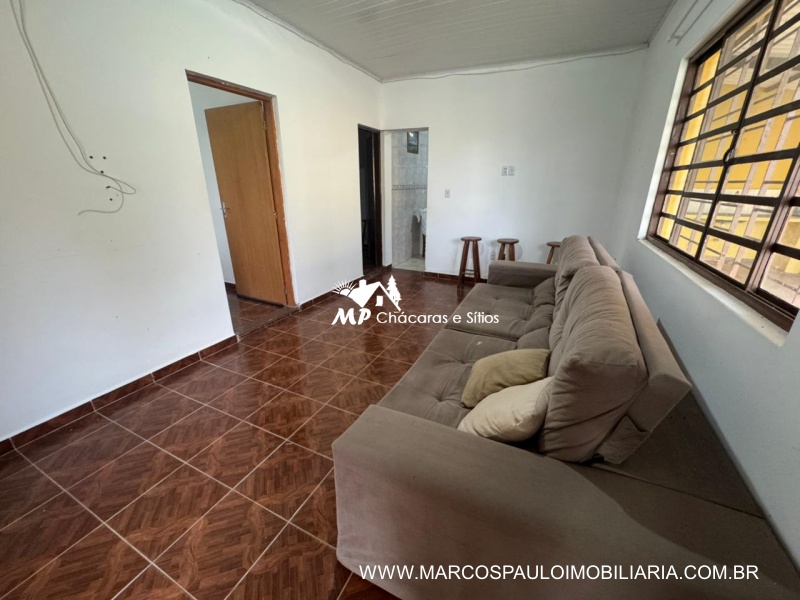 CHÁCARA EM BIRITIBA MIRIM DE FÁCIL ACESSO