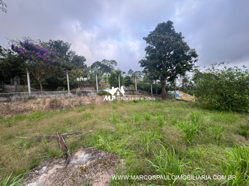 CHÁCARA EM BIRITIBA MIRIM DE FÁCIL ACESSO