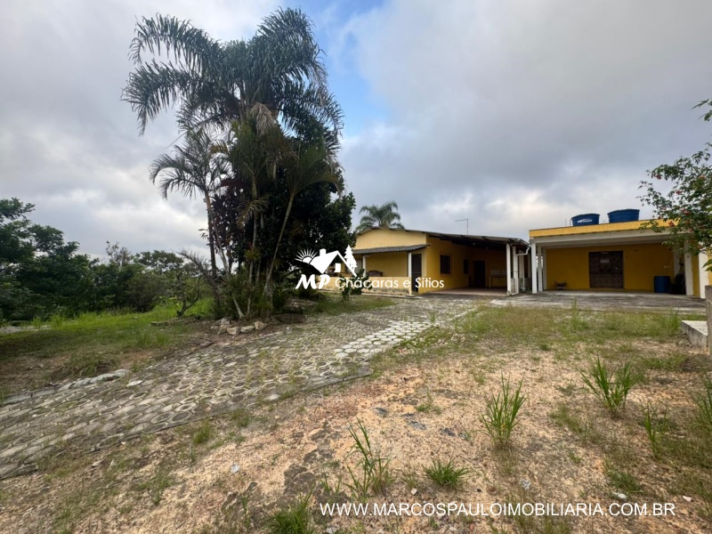 CHÁCARA EM BIRITIBA MIRIM DE FÁCIL ACESSO