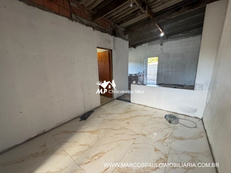 CASA EM BIRITIBA MIRIM EM EXCELENTE BAIRRO