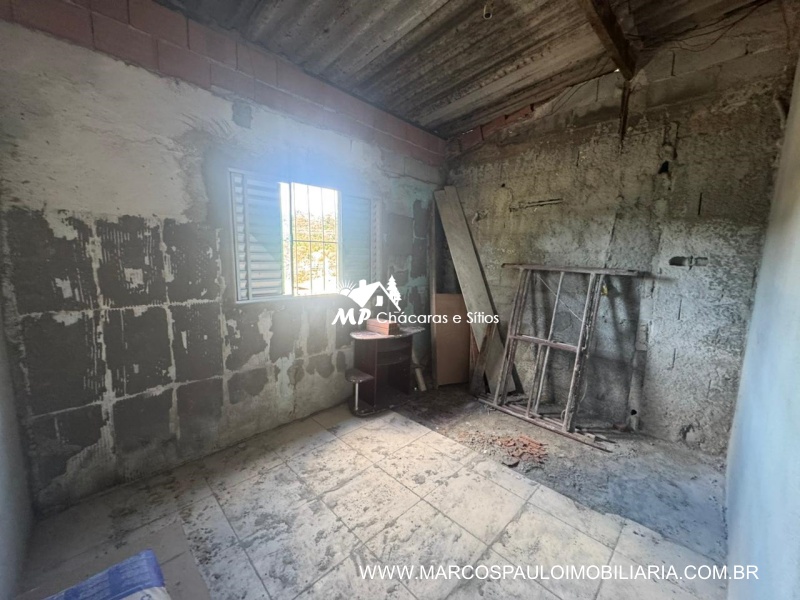 CASA EM BIRITIBA MIRIM EM EXCELENTE BAIRRO