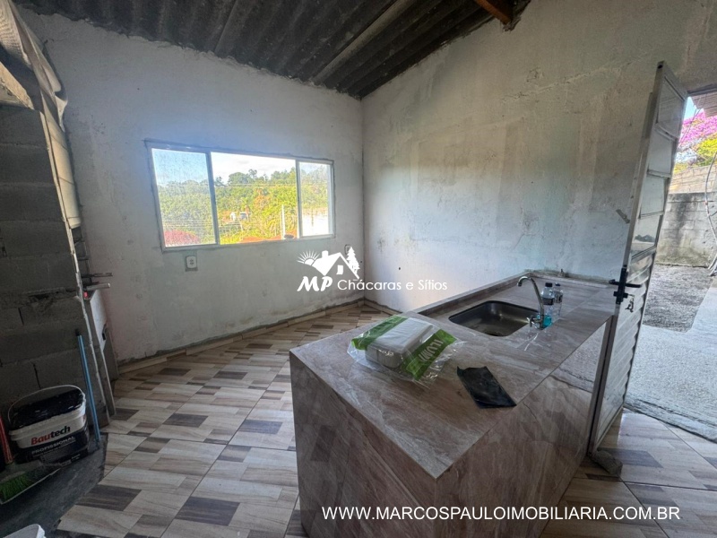 CASA EM BIRITIBA MIRIM EM EXCELENTE BAIRRO