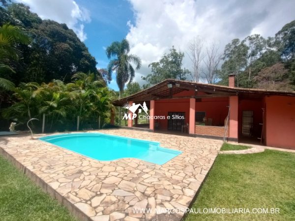 SÍTIO ESPETACULAR EM BIRITIBA MIRIM