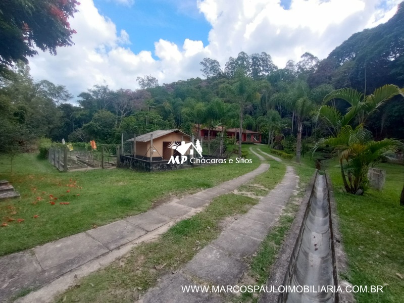 SÍTIO ESPETACULAR EM BIRITIBA MIRIM
