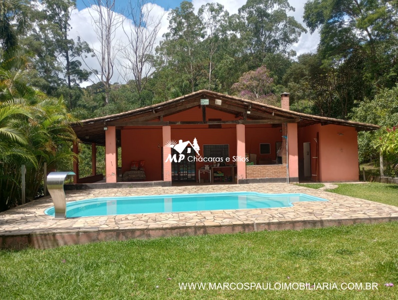 SÍTIO ESPETACULAR EM BIRITIBA MIRIM