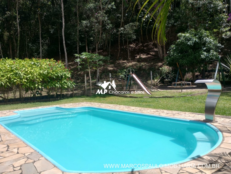 SÍTIO ESPETACULAR EM BIRITIBA MIRIM