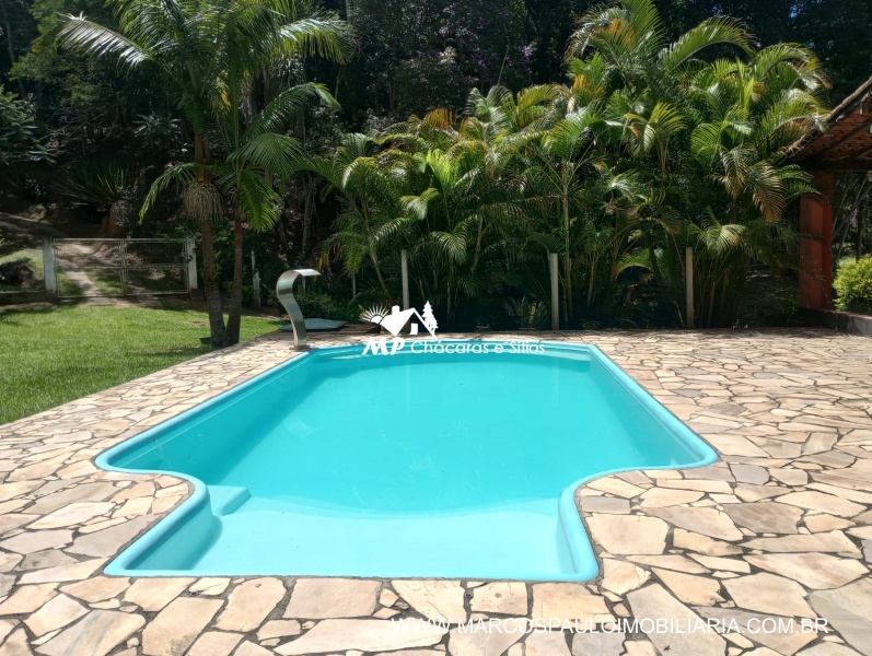 SÍTIO ESPETACULAR EM BIRITIBA MIRIM