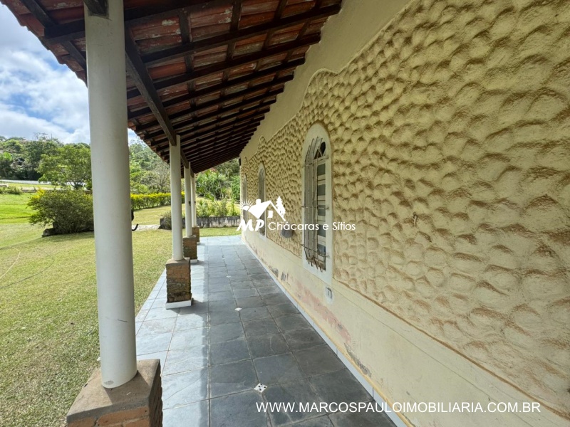 CHÁCARA ENCANTADORA EM BIRITIBA MIRIM