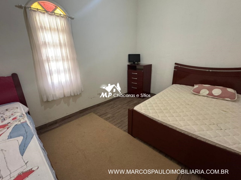 CHÁCARA ENCANTADORA EM BIRITIBA MIRIM