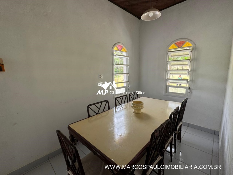 CHÁCARA ENCANTADORA EM BIRITIBA MIRIM