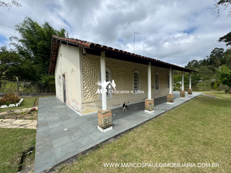 CHÁCARA ENCANTADORA EM BIRITIBA MIRIM