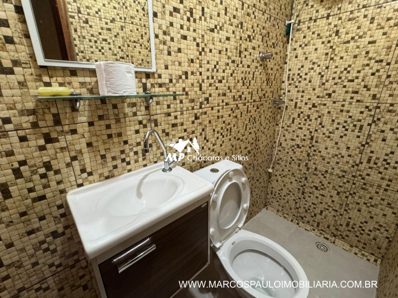 CHÁCARA ENCANTADORA EM BIRITIBA MIRIM