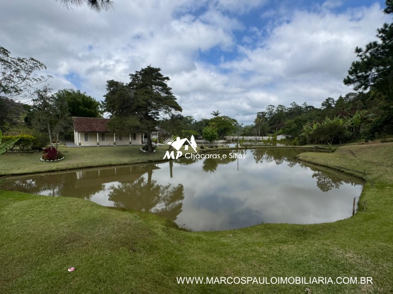 CHÁCARA ENCANTADORA EM BIRITIBA MIRIM