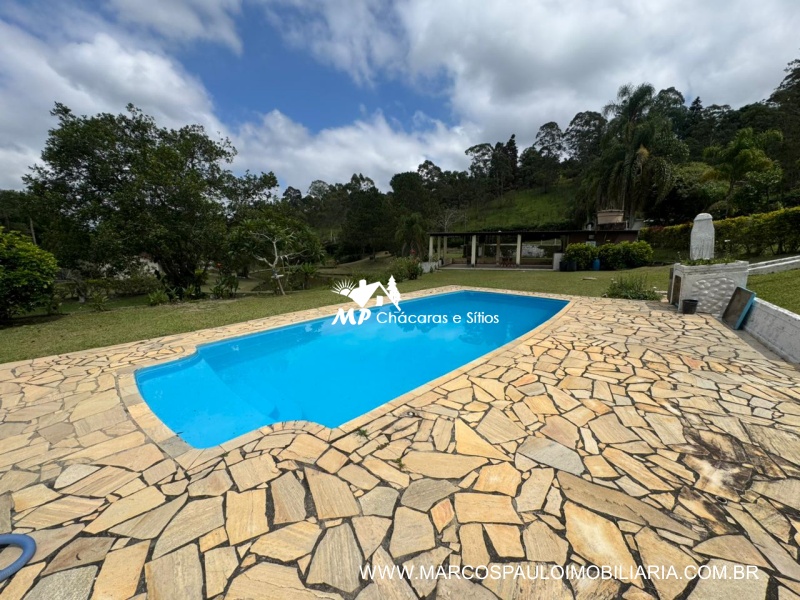 CHÁCARA PARA MORADIA OU INVESTIMENTO EM BIRITIBA MIRIM