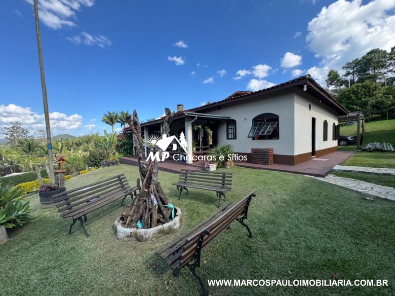 CHÁCARA ESPETACULAR EM BIRITIBA MIRIM