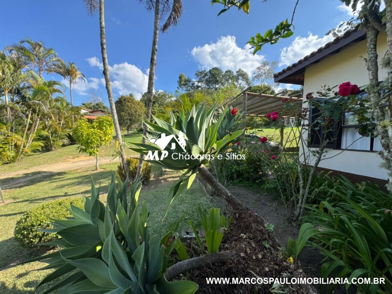 CHÁCARA ESPETACULAR EM BIRITIBA MIRIM