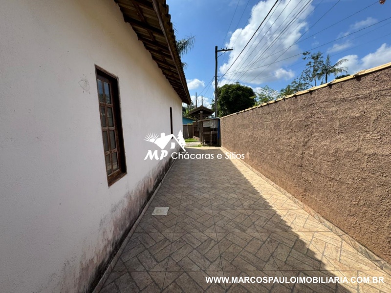 CHÁCARA EM MOGI DAS CRUZES (PORTEIRA FECHADA)